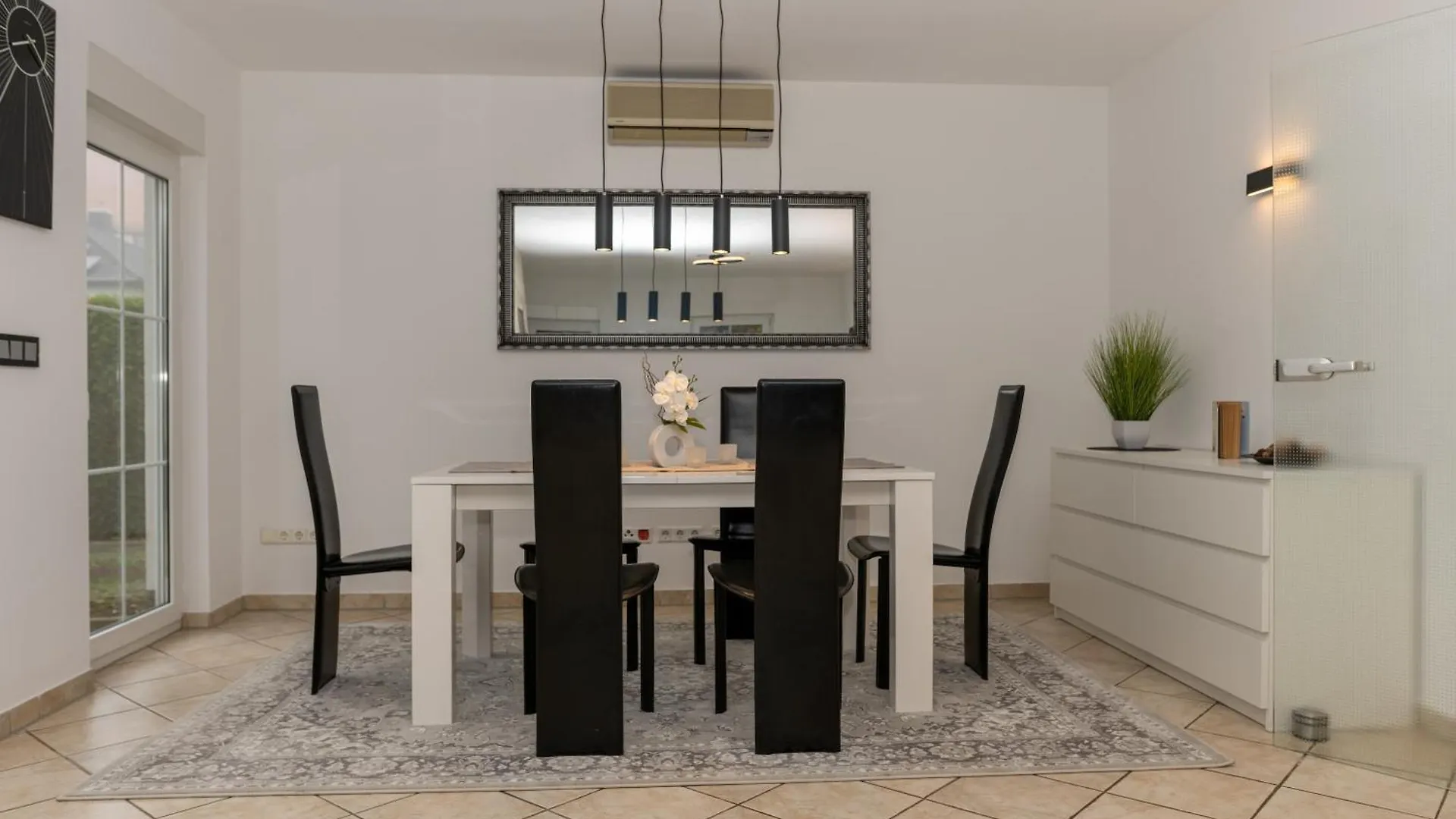 Сasa de vacaciones Ganzes Ferienhaus In Leipzig Mit Garage Und Fussbodenheizung
