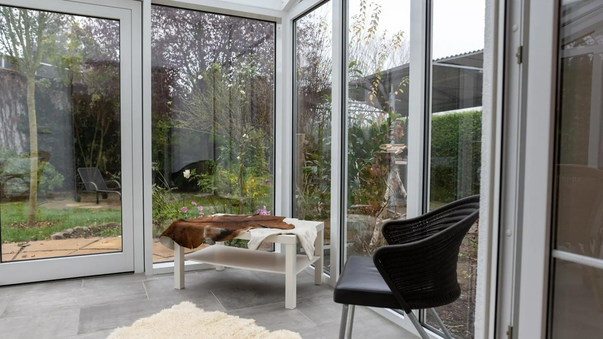 Сasa de vacaciones Ganzes Ferienhaus In Leipzig Mit Garage Und Fussbodenheizung Alemania
